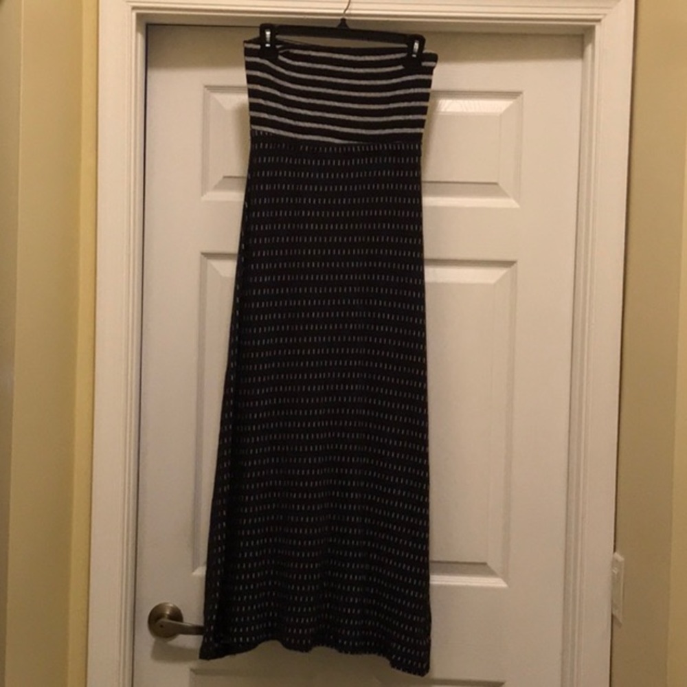Coin 1804 Strapless Maxi Dress